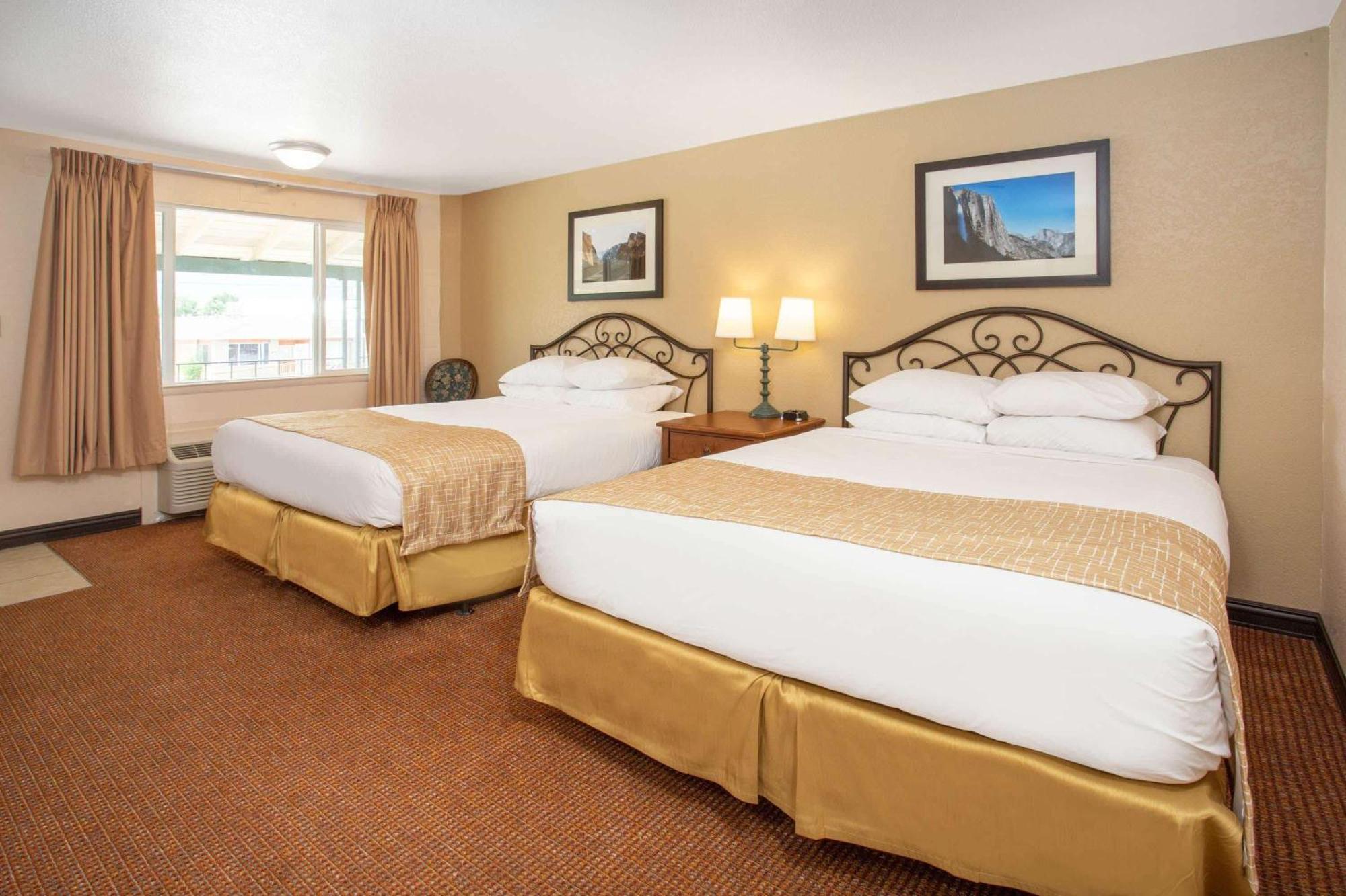 Travelodge By Wyndham Hawthorne Kültér fotó