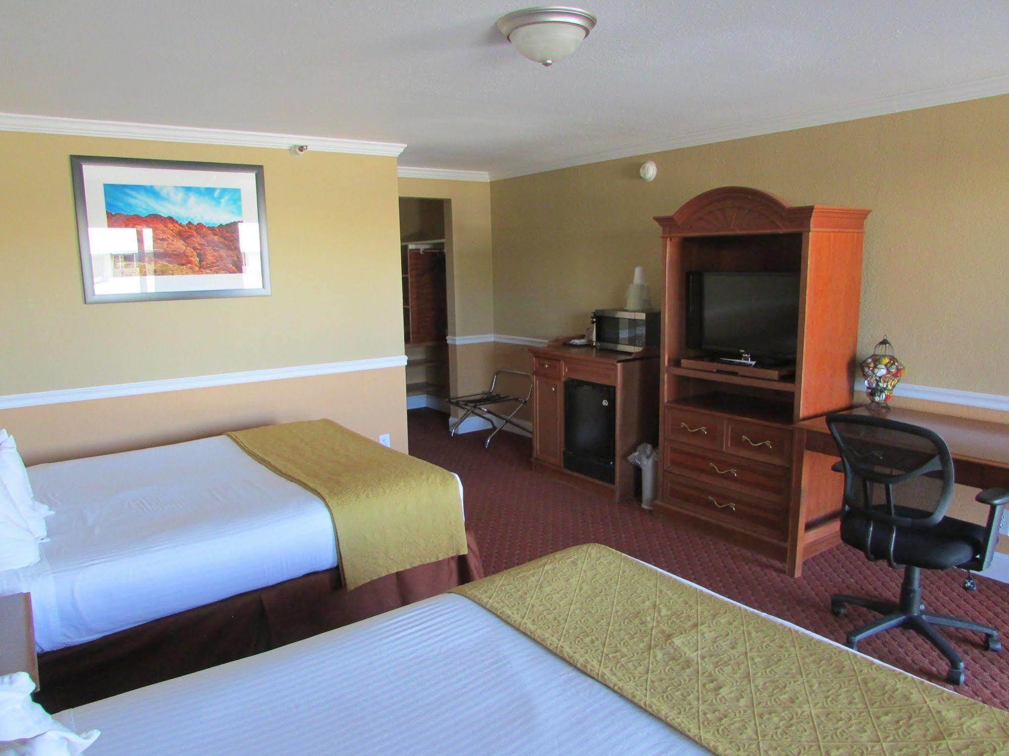 Travelodge By Wyndham Hawthorne Kültér fotó